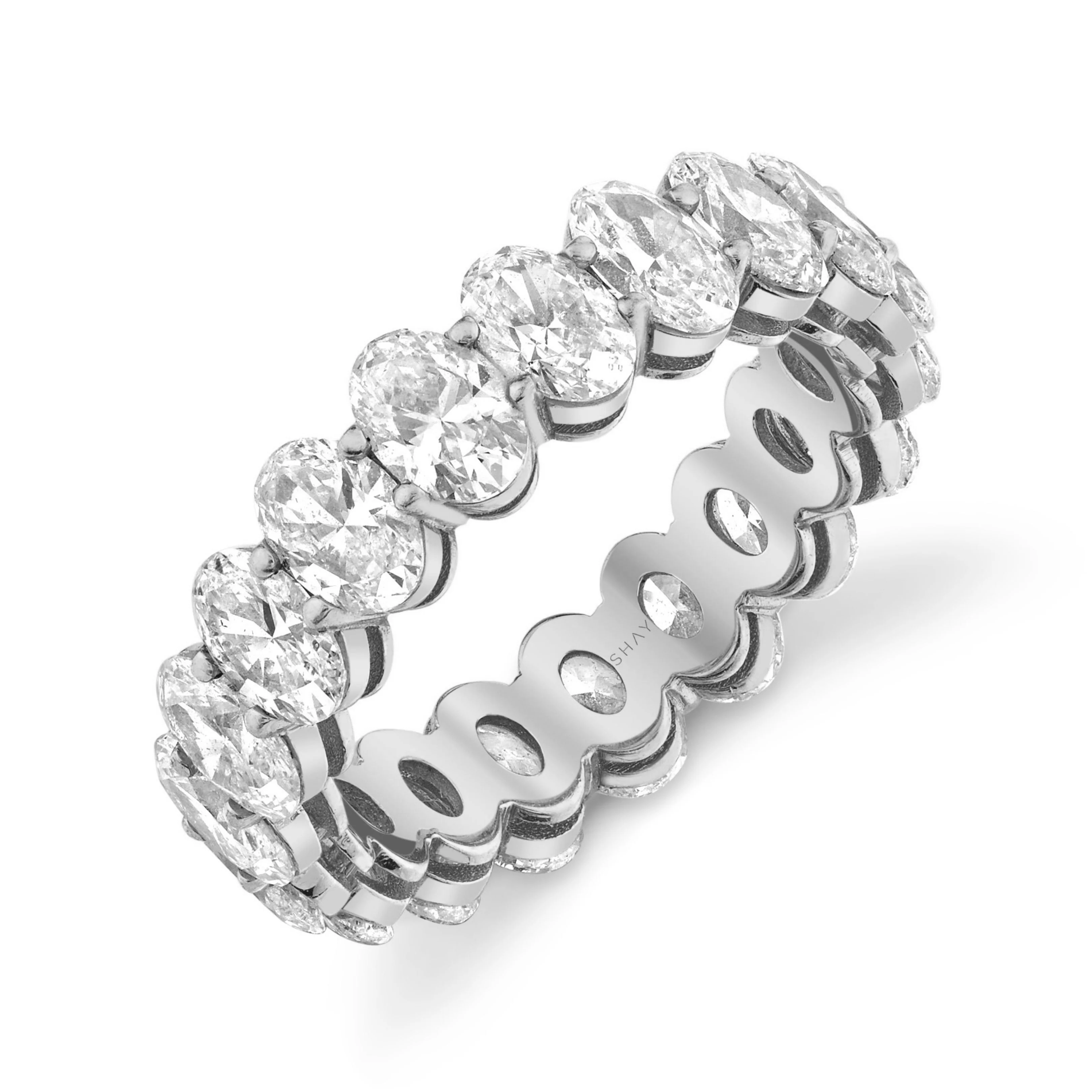 DIAMOND OVAL ETERNITY BAND PETITE - Image 4