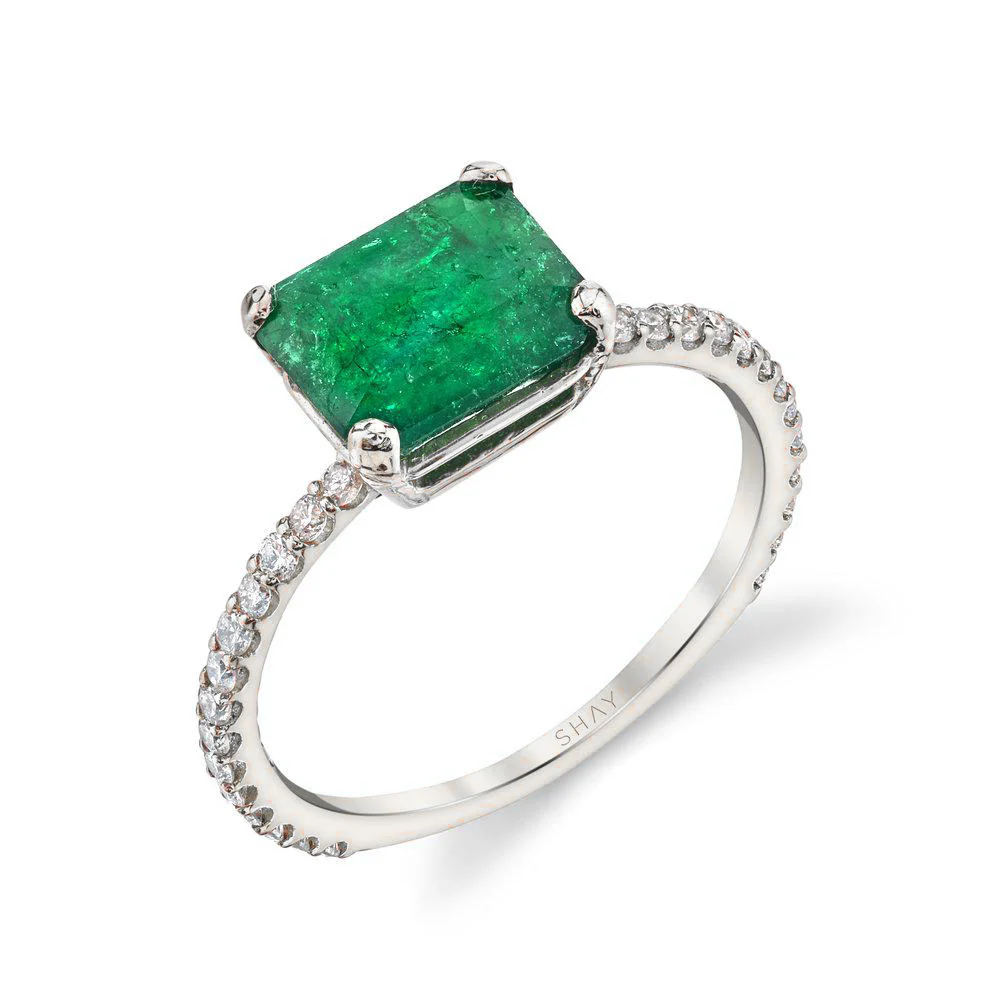 EMERALD SOLITAIRE PINKY RING - Image 4