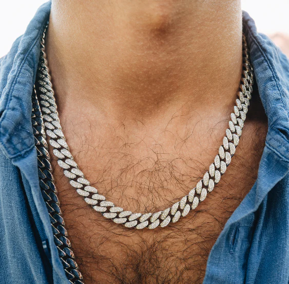 MEN'S DIAMOND PAVE FLAT LINK NECKLACE - Image 6