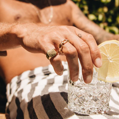 MEN'S SOLID GOLD SIGNET RING - Image 5